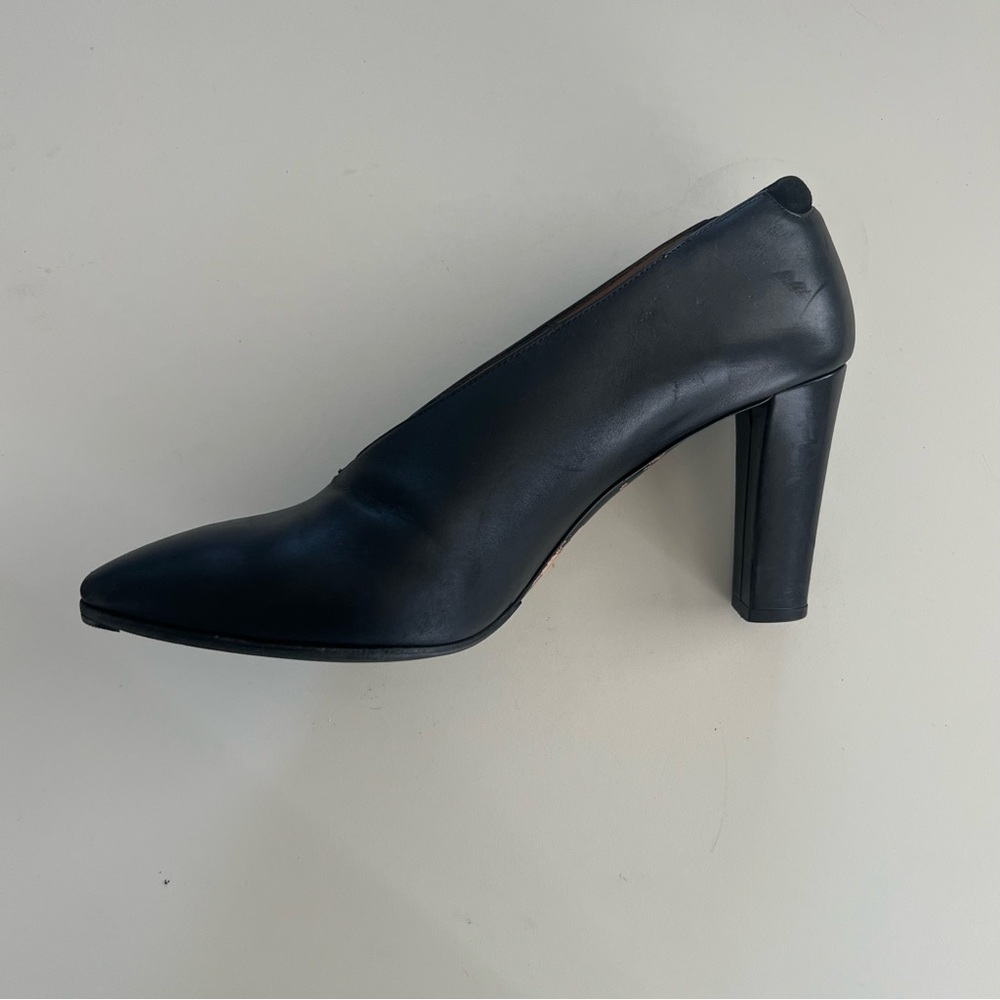 Acne Studios Black Leather Heels - Picture 3 of 8